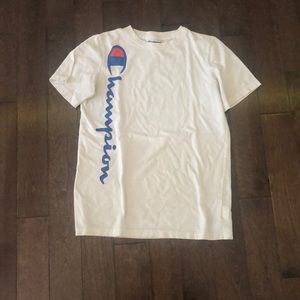 Champion t shirt